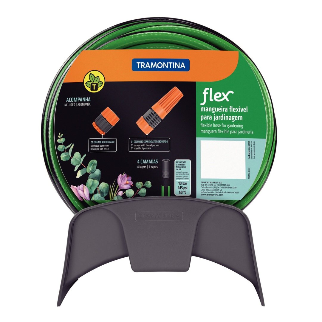 Detalhe da Mangueira Tramontina Flex 15m e acessórios